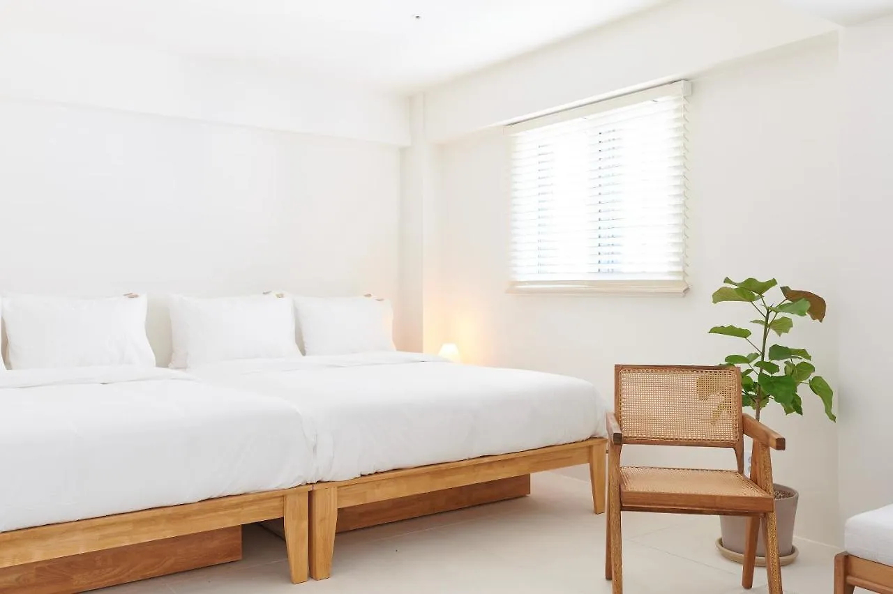 White Linen House Daire Seul