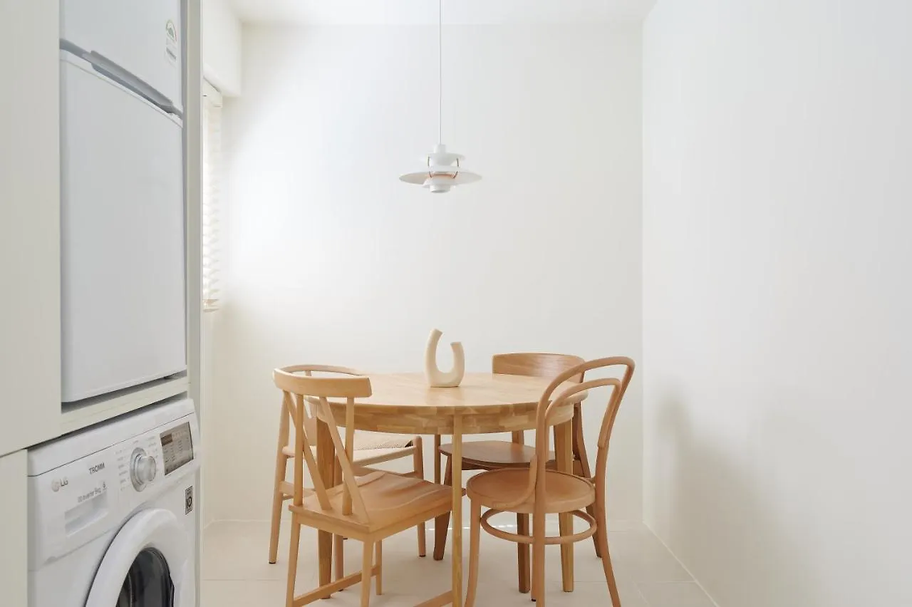 White Linen House Daire Seul
